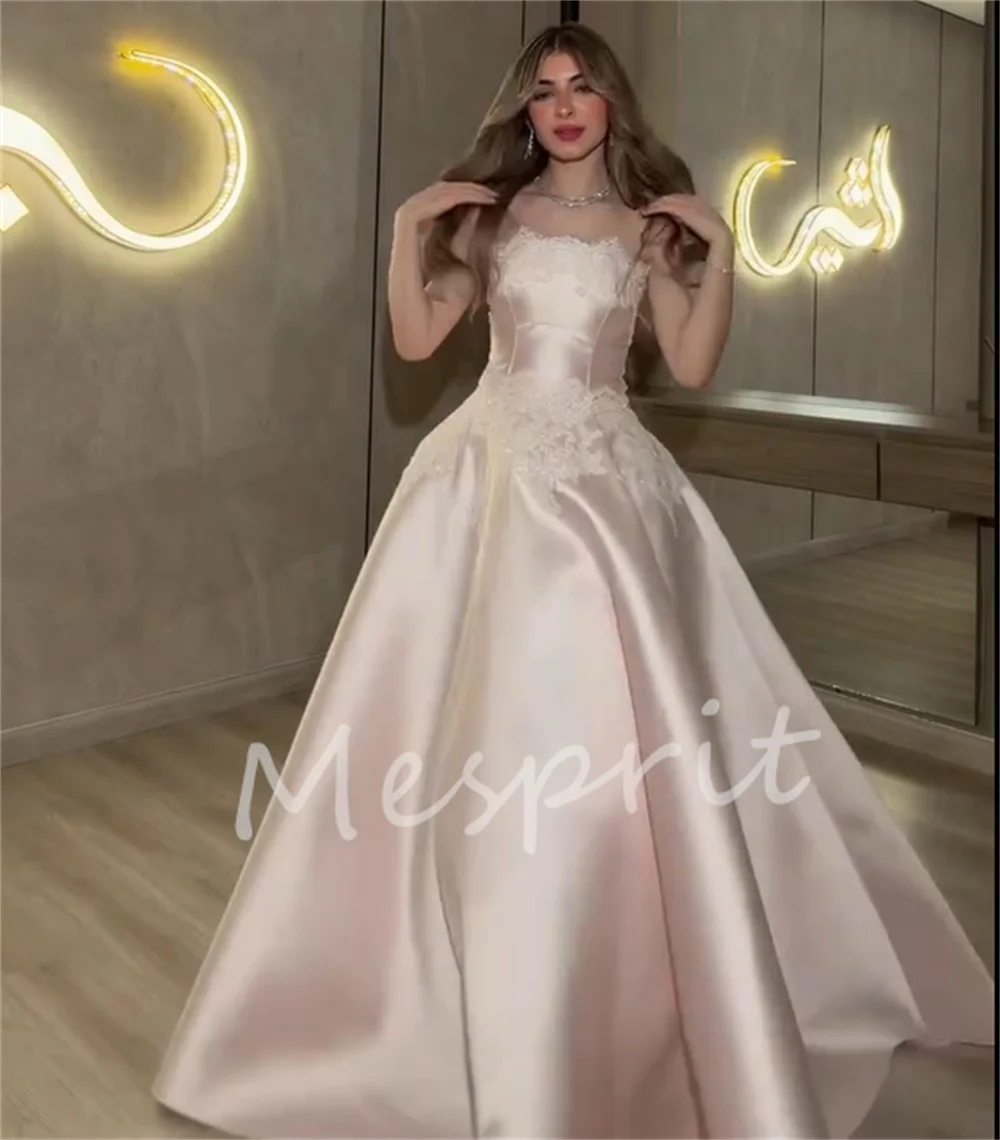 Customized Sparkle Charmeuse Pleat Pattern Lace A-line Strapless Long Quinceanera Evening Dresses Simple