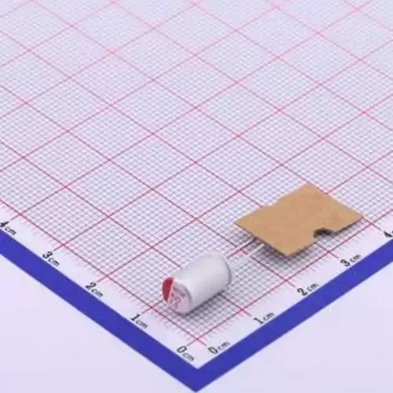 10-100pcs SPF0AM821E10P25RAXXX 820uF 7.5V plug-in, D6.3xL10mm solid-state capacitor