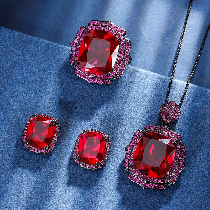 

2024 New Jewelry Gold-Plated Red Corundum Fat Rectangle Black Gold Personality Set 14*16