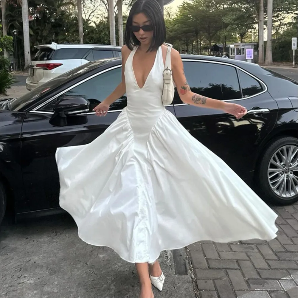 

Deep V Hollow Halterneck Dress With Wide Hem Summer New Women's New Solid Color Sexy Strappy Long Dress Ropa Mujer Vestidos