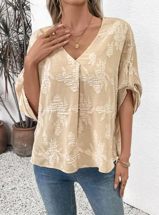 

Lace Jacquard Top 2025 Spring/summer Women's Commuter Bat Sleeve Hooded Shirt