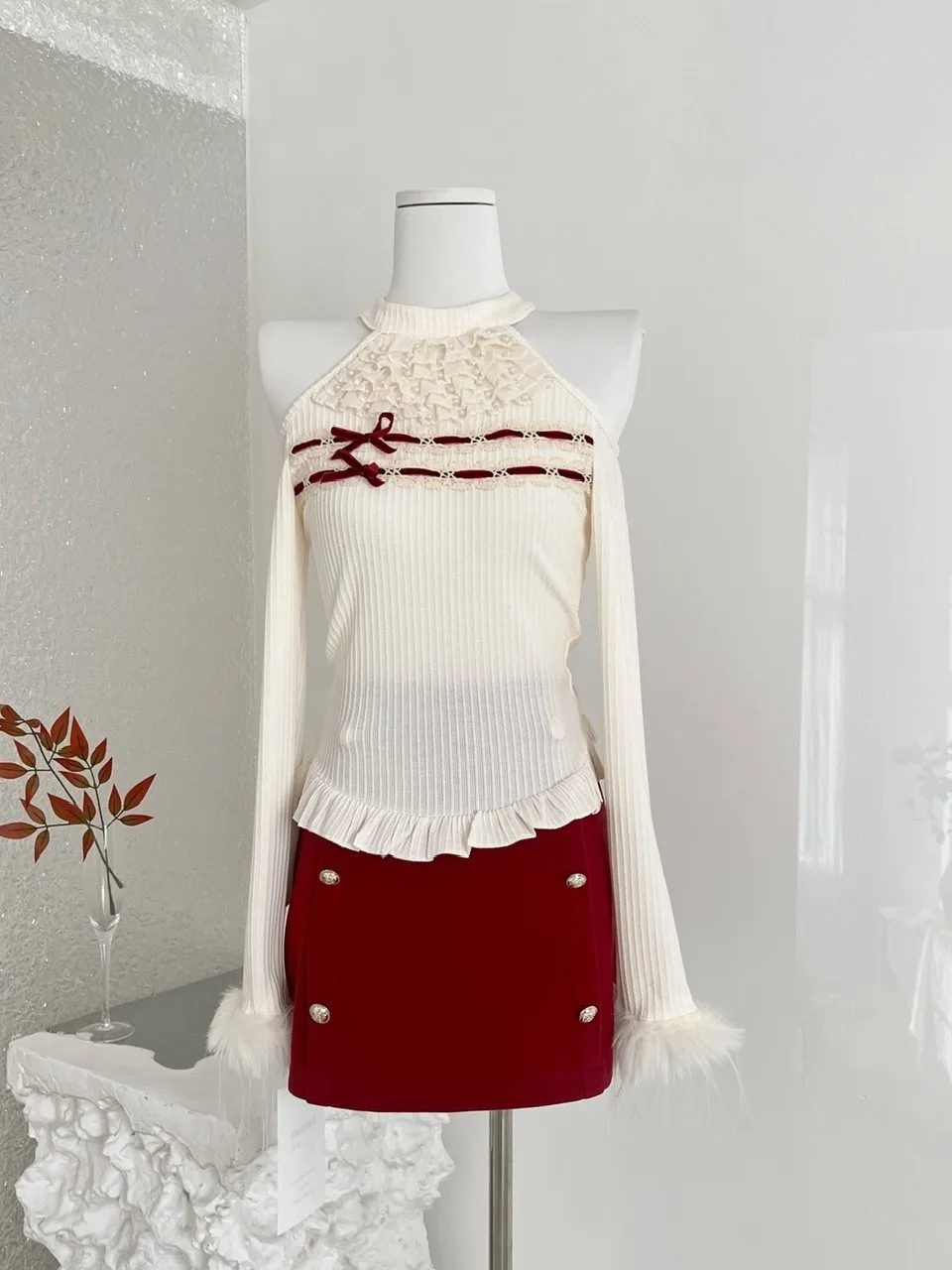 

Комплект из вязаной юбки и топа Sweet Knot для женщин: облегающий топ с кружевом и юбка с высокой талией, длинный рукав, зимний модный костюм для женщин