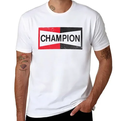 CHAMPION - Spark Plug Retro-Camiseta de manga corta para hombre, Camisa ajustada con emblema desgastado, nueva edición