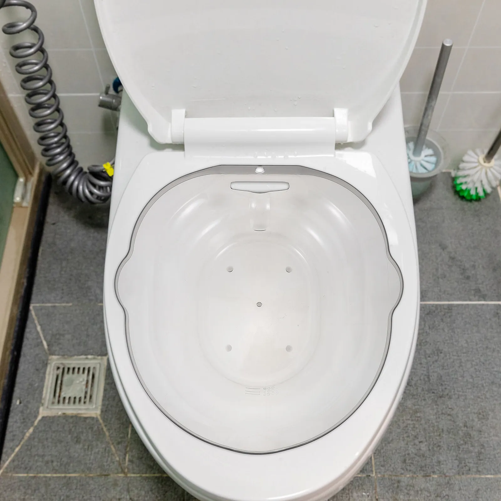 

Tub for Women and Hemorrhoid Patients Portable Toilet Seat Basin Anti-Spill Design Soothing Warm