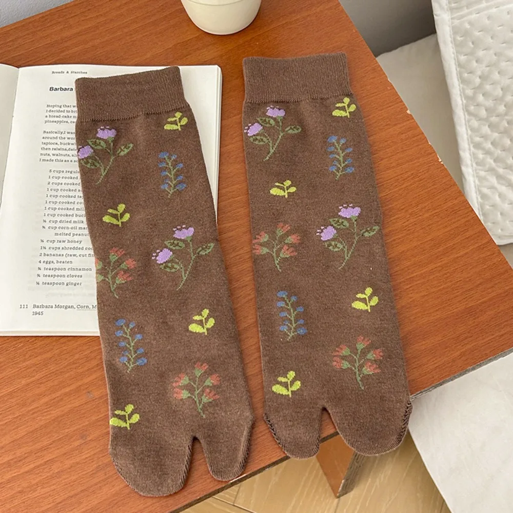 1 Pair Elegant Elegant Women Tabi Socks Japanese Style Flower Pattern Harajuku Socks Comfortable Breathable Split Toe Socks