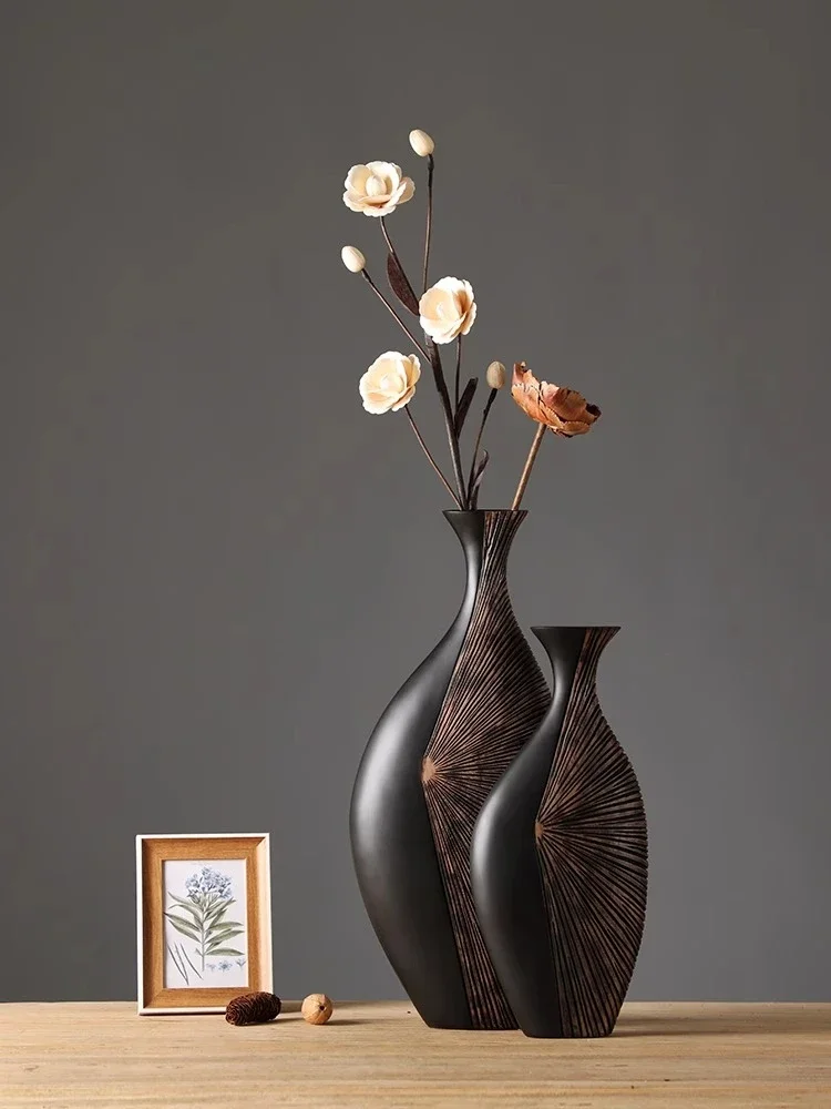 Vintage Light Luxury Black Vase Ornament Living Room Dried Flower Art Entrance Resin Chinese Style High-End Decoration