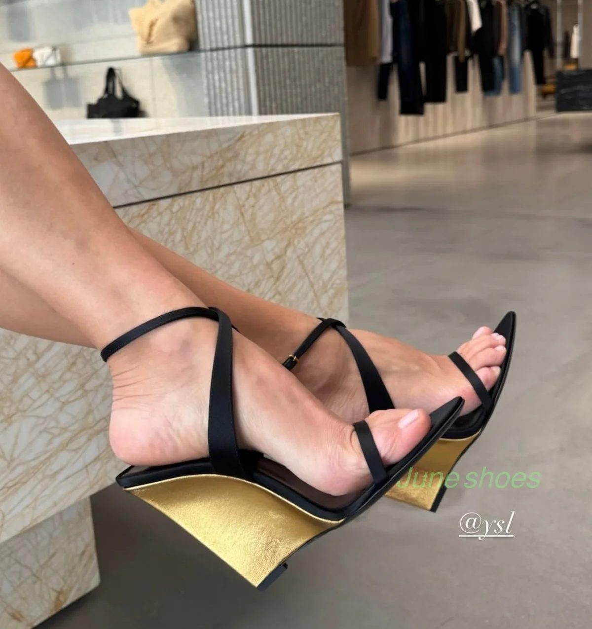 

Lady Wedges Heel Gold Open Toe Strap Sandals Slingback Sexy Gold Hollow Design Footwear Summer Strap Dress Pumps Size 34-46
