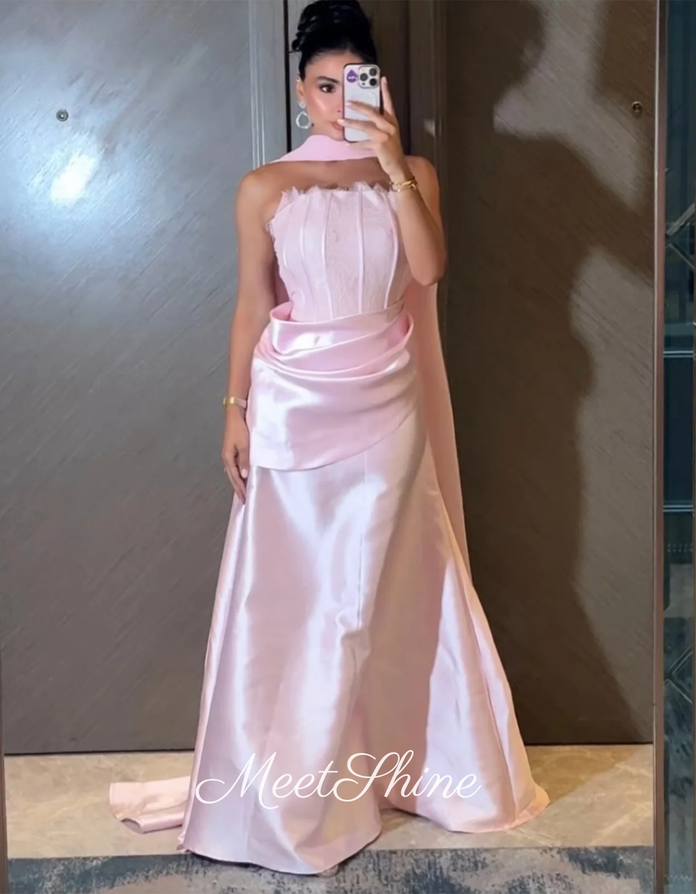 Vestido de fiesta elegante sin mangas, satén plisado, vestidos de fiesta de noche personalizados, vestido para ocasiones formales de Arabia Saudita para mujer 2025