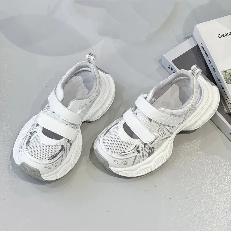 الصيف جوفاء شبكة أبي أحذية للنساء 2025 جديد سميكة سوليد خفيفة للغاية الفيلكرو تنفس الرياضة صندل كاجوال العصرية