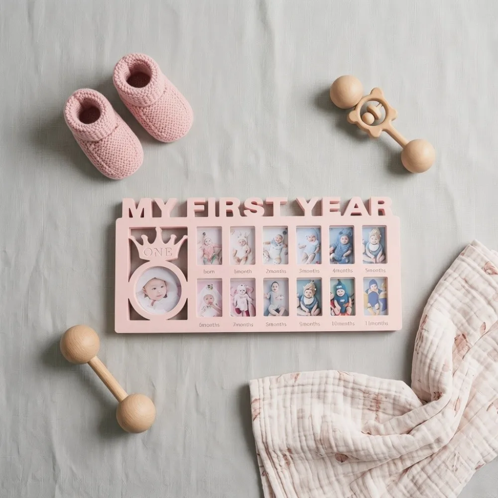 Plastic Growth Frame 12 Small Frames 15.55*7.6 in Newborn Memory Frame Cartoon Crown Style 13 Photo Inserts Monthly Photo Frame