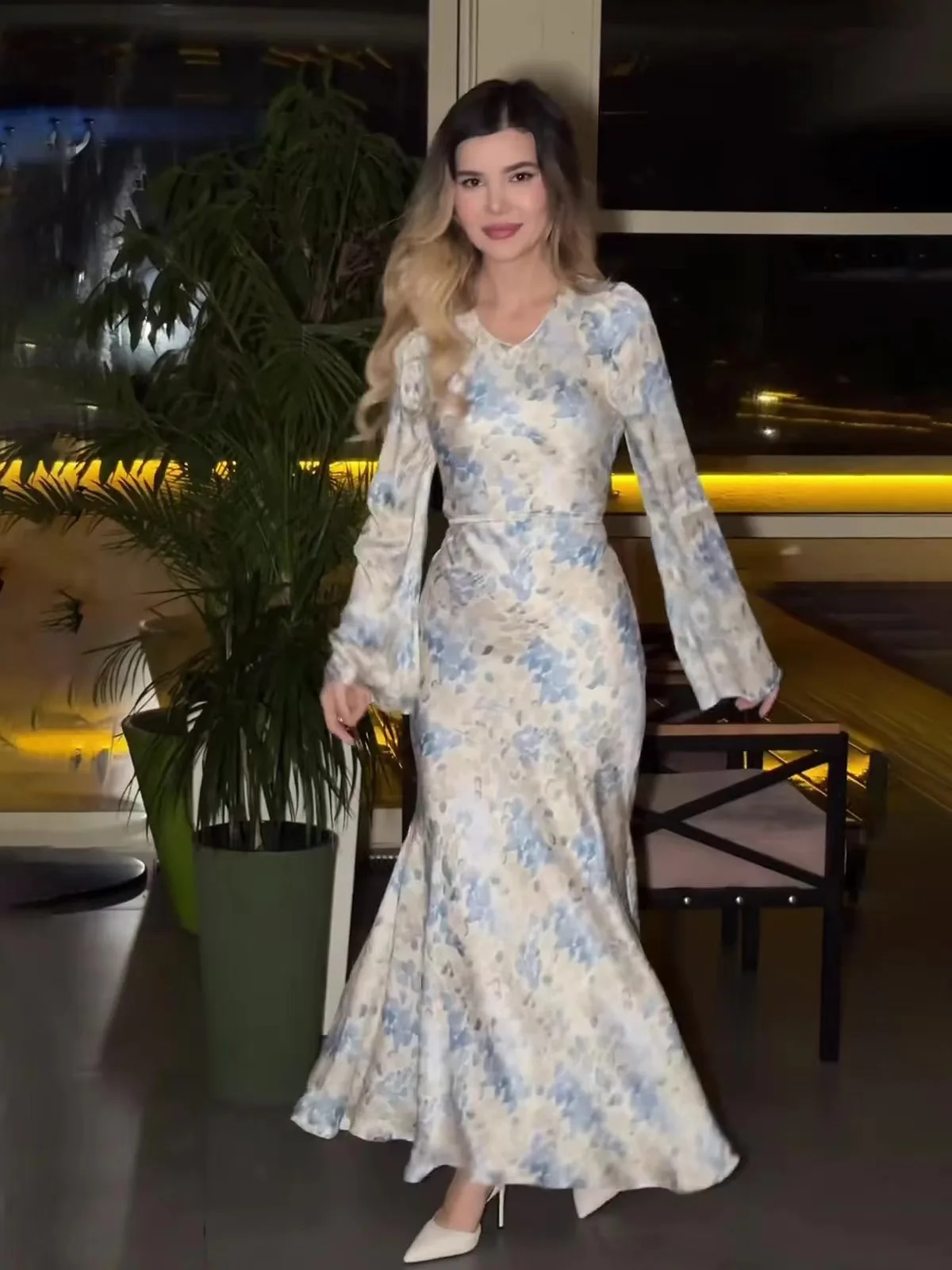 تنورة Ele Satin مطبوعة Dr Ladylike V-ne بحزام طويل Sve على شكل حرف a للتنقل منتصف الخصر إنتاج صيني