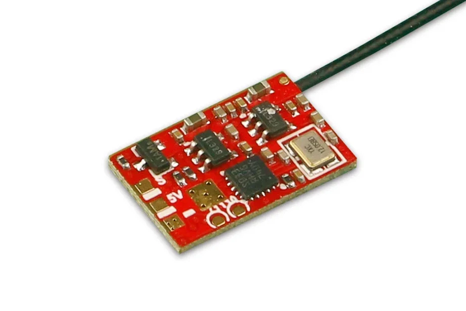 AC900 S-FHSS D16 Dual Mode RSSI LNA Micro Receiver for Futaba 14SG 16SZ 18SZ 18MZ Frsky X7 X9D PLUS SE