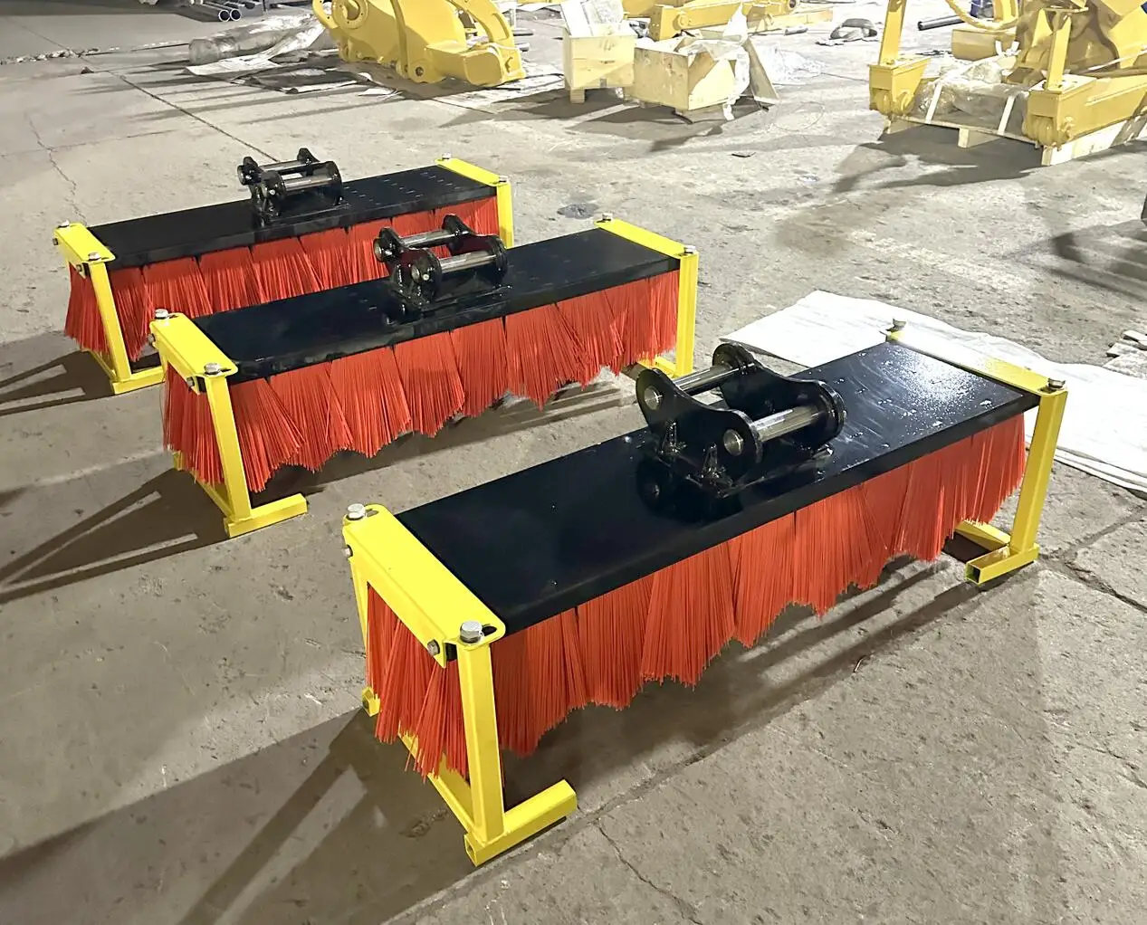 OEM Multi-functions Snow Sweeper 9-15ton 1800mm Excavator Broom Brush