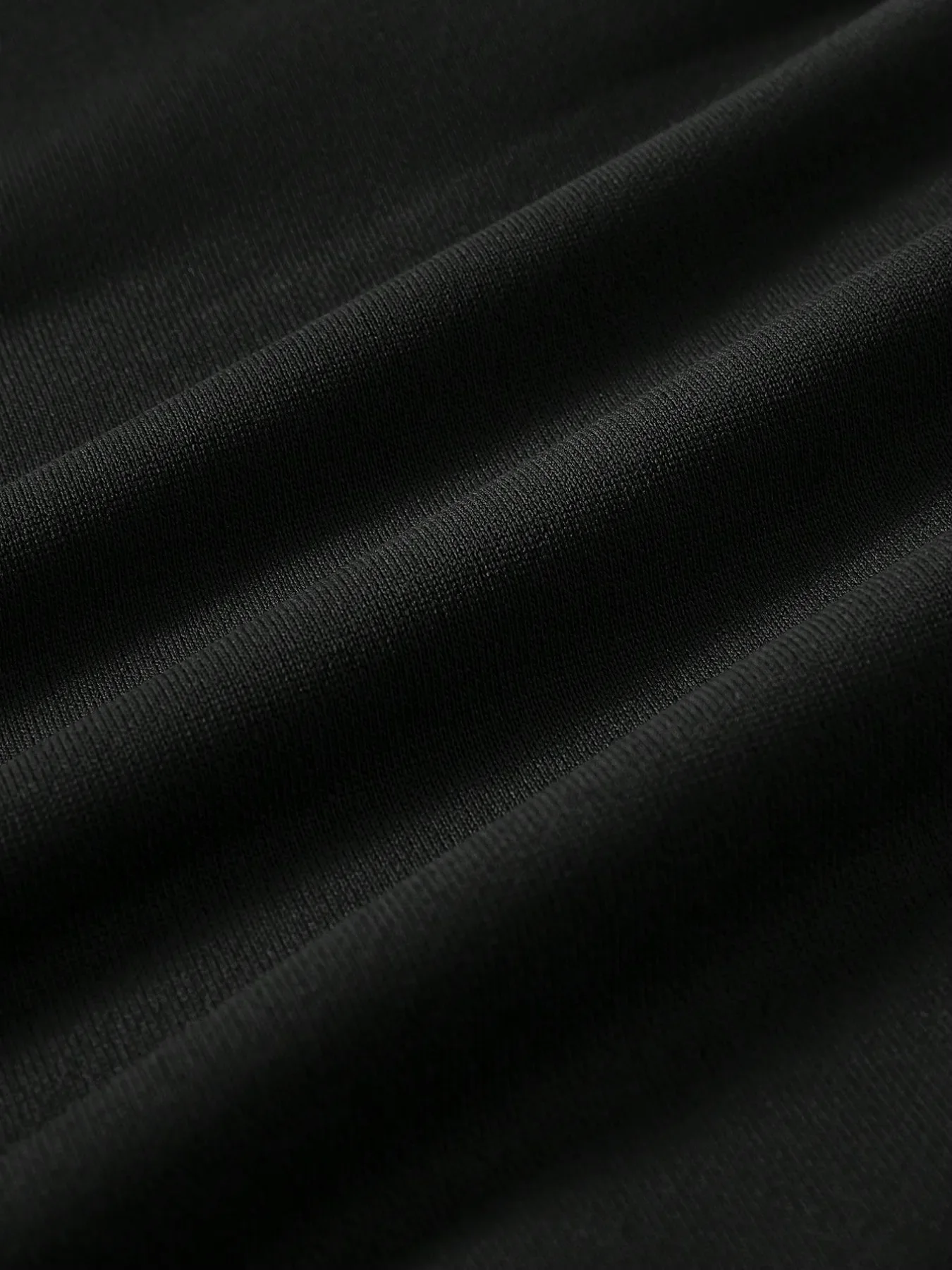 Christmas dates, parties, gifts, women's fashionable tops, holiday/vacation attire