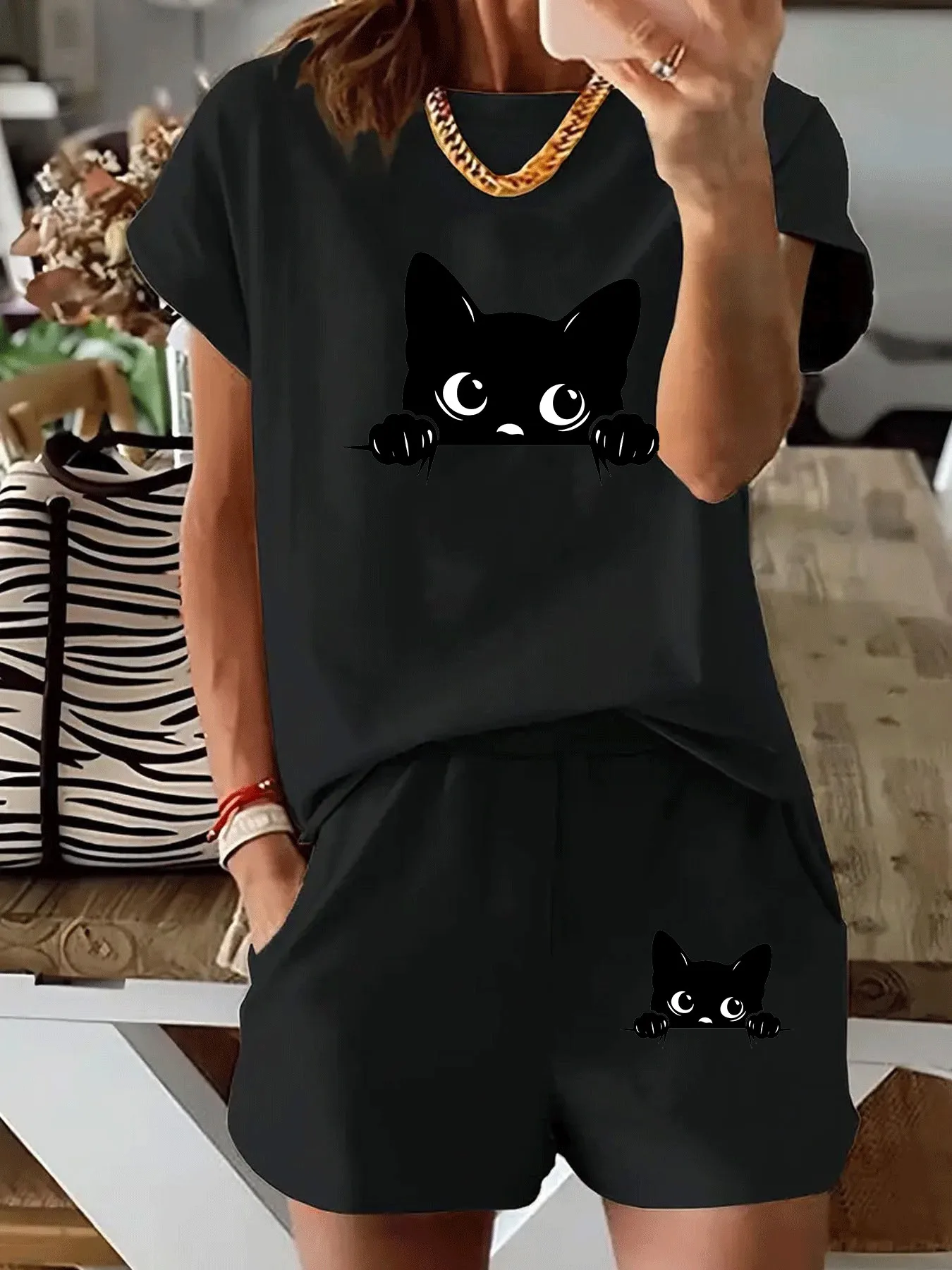 2026 Summer Best-selling Fashion Casual Sports Comfortable 3D Cat Pattern Printed Women's Short Sleeve Shorts Set