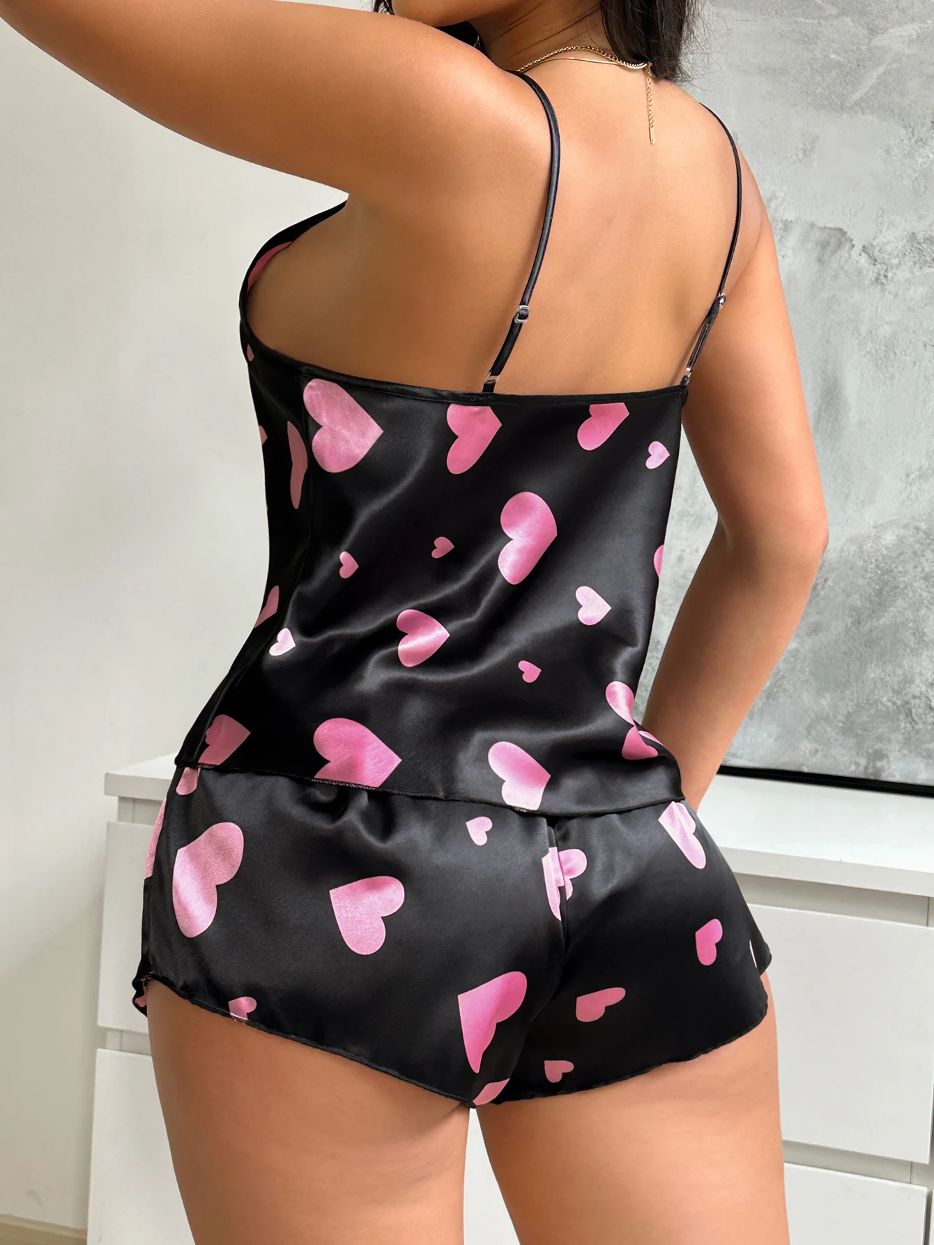 Summer Women Heart Print Satin Pajama Set Halter Round Neck Camisole Top Short Pants 2 Piece Casual Comfortable Ladies Sleepwear view 2