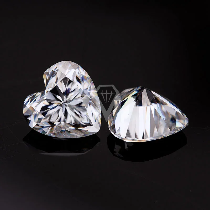 

Loose Moissanite Diamond Stone Heart Shape D Color VVS Clarity for Rings Necklace Jewelry Making with GRA Certificate