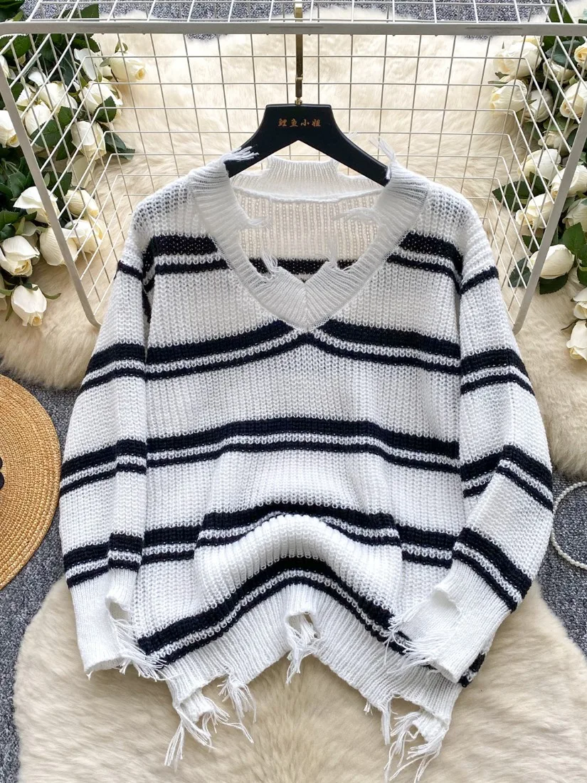 Foamlina Y2k Girl's Streetwear Stripe Sweater Women's Edgy Knit Jumper Cool Top Distressed Stripe Pattern Loose Pullover Sweater