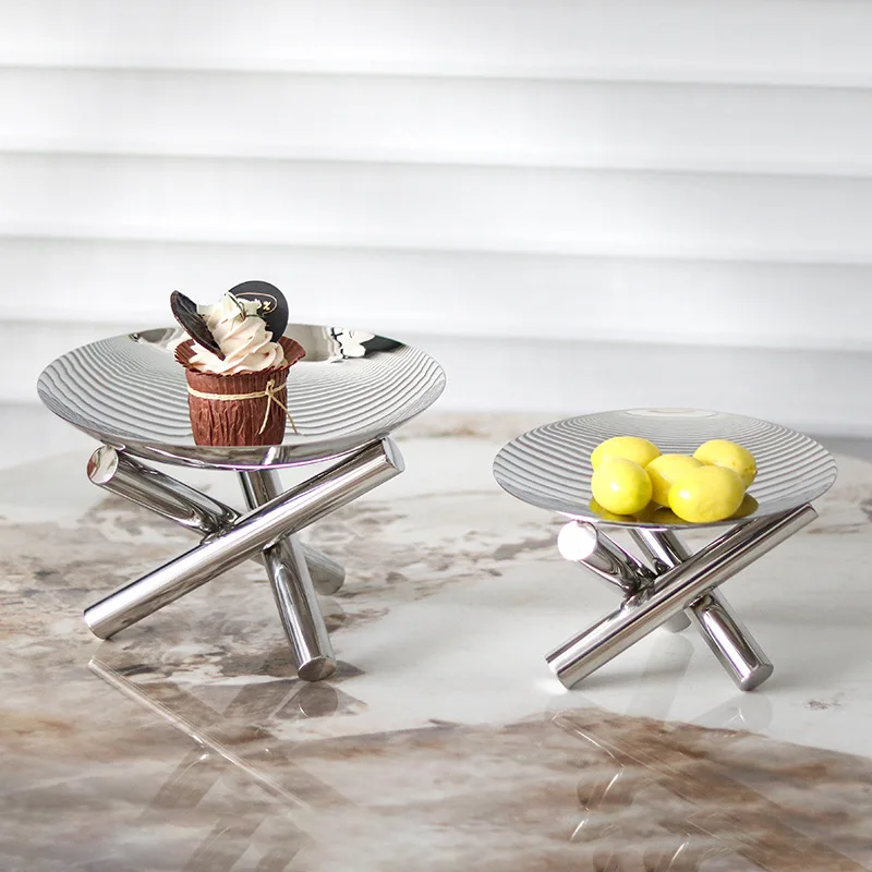 Creative metal three-pronged bracket high-footed fruit plate fruit pot decoration model room dining table tray storage ornament