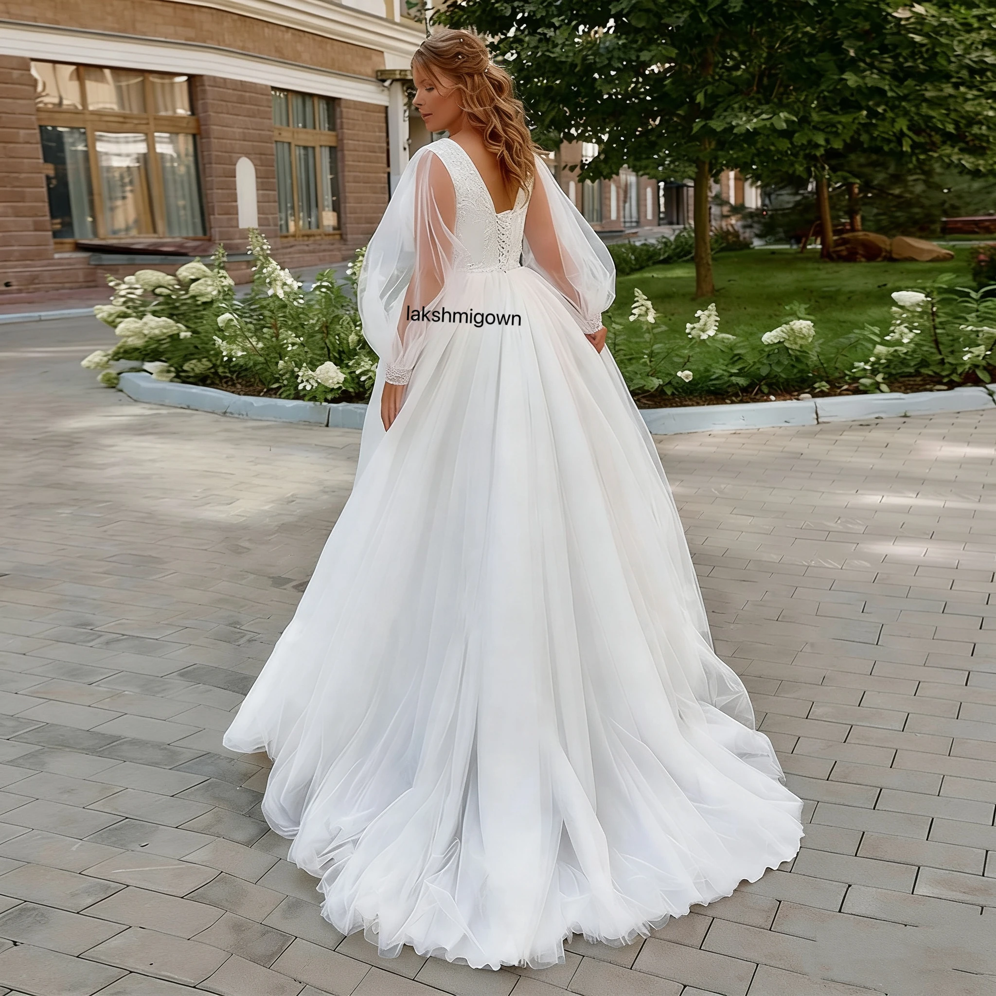 Lakshmigown Plus Size Langes Hochzeitskleid Puffärmel V-Ausschnitt Schleppe A-Linie Tüll Robe De Mariage Brautkleid Maßanfertigung – Detail 6