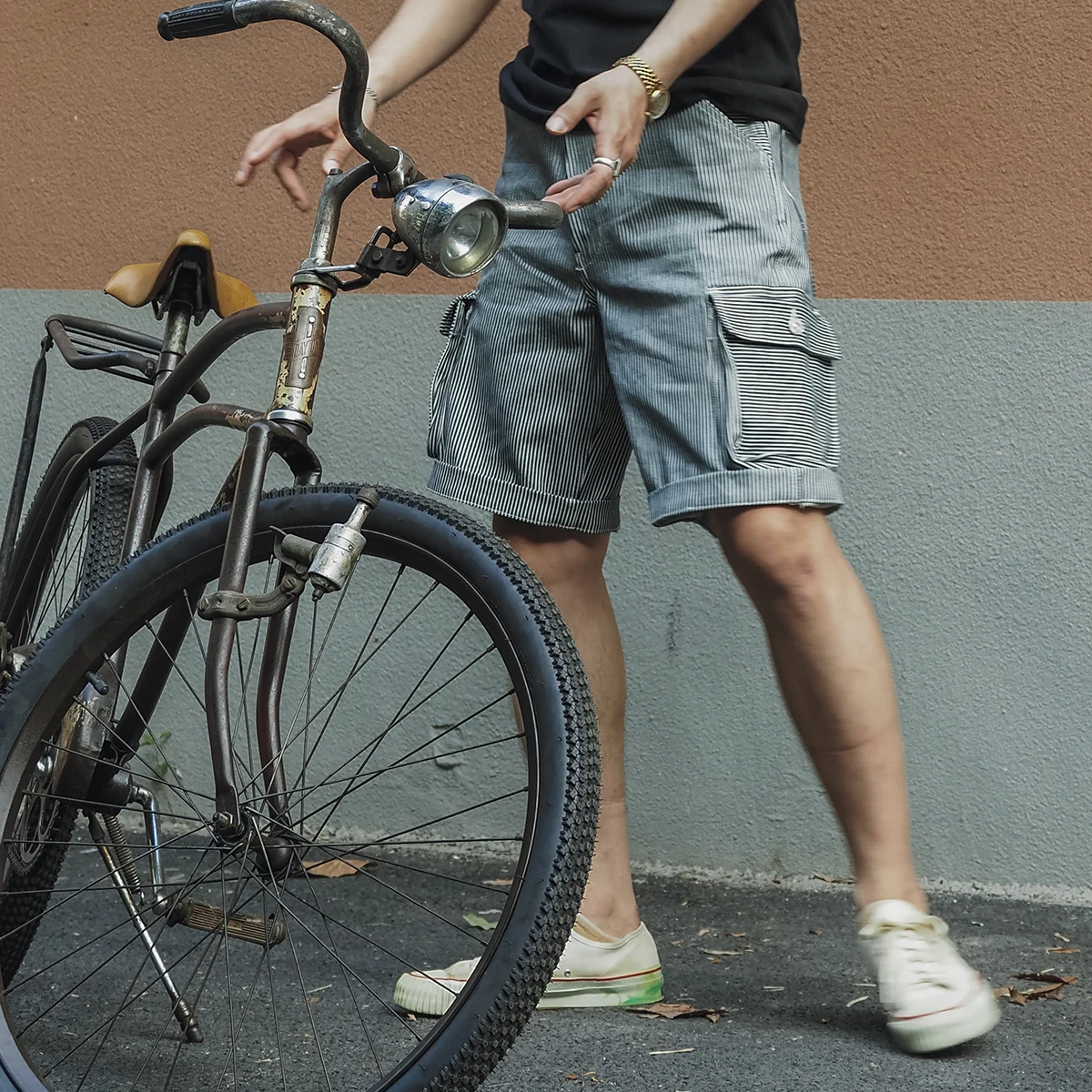 Bronson Hickory Stripe Cargo Shorts Blue & White Denim Workwear Pant Relaxed Fit