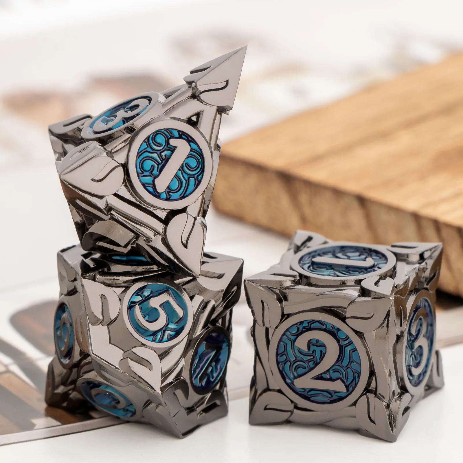 Heavy Metal Polyhedral Dice Set for Dungeons & Dragons D&D RPG Dice Set Metal Dice for Pathfinder MTG Board Games Dice Gift