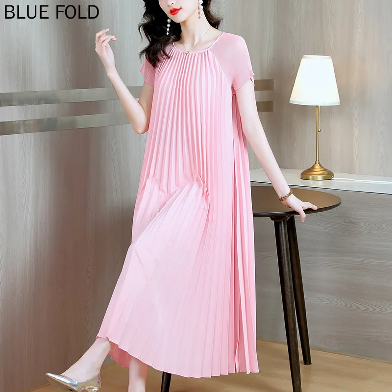 

Miyake Pleated Dress for Women, Pink, Large Size, Loose, Short Sleeve, Elegant Clothing