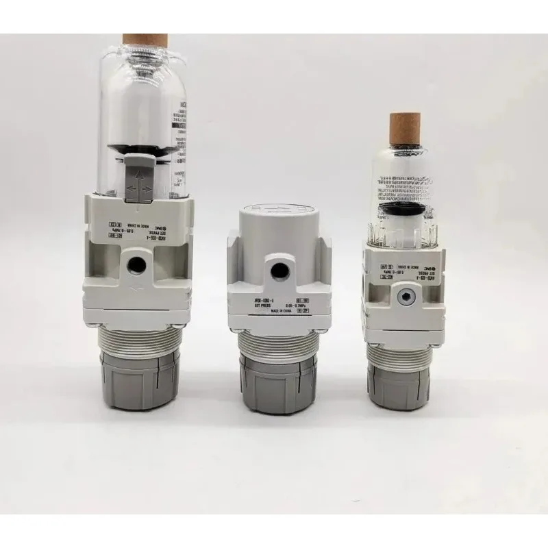 Regulador de Filtro Serie AR/AW - Modelos AR/AW20-02BG-A, AR/AW30-03-A, AR20-F02/A, R20-F01-A, se envía con el embalaje original.