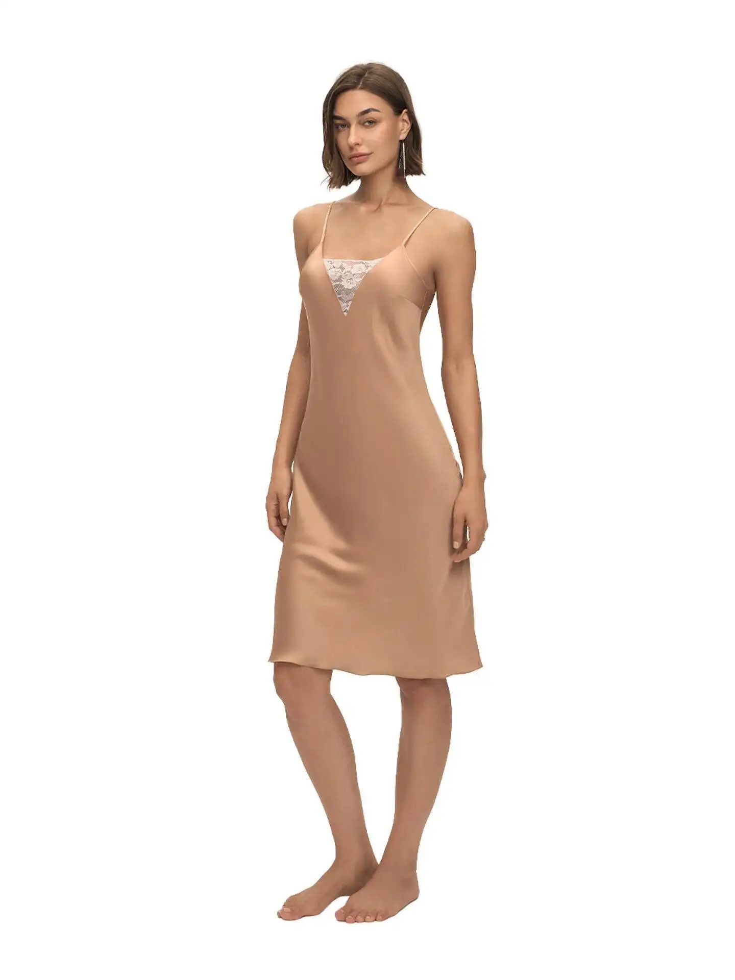 新しい女性の夏のパジャマサテンシフォンホームウェア胸レースパッチワークセクシーなストラップバックレスソリッドカラーミニドレスチャーミング T4PD