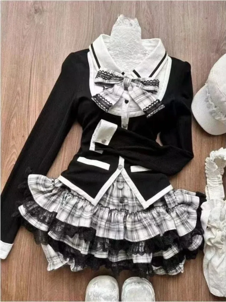 Elegant Lace Sleeveless 2-piece Set Women Vintage Design Square Neck Green Tops Retro Casual Elastic Waist Short Skirt Summer view 3