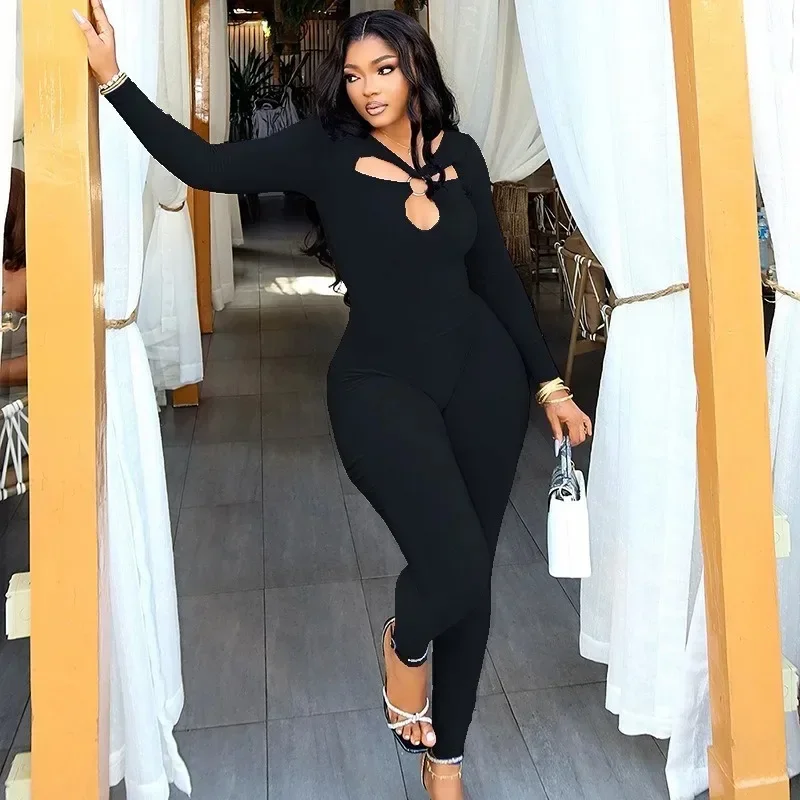 Women’s Hollow-Out Metal Ring V-Neck Long Sleeve Backless High-Waist Hips Wrapped Jumpsuits, Solid Color, Sexy