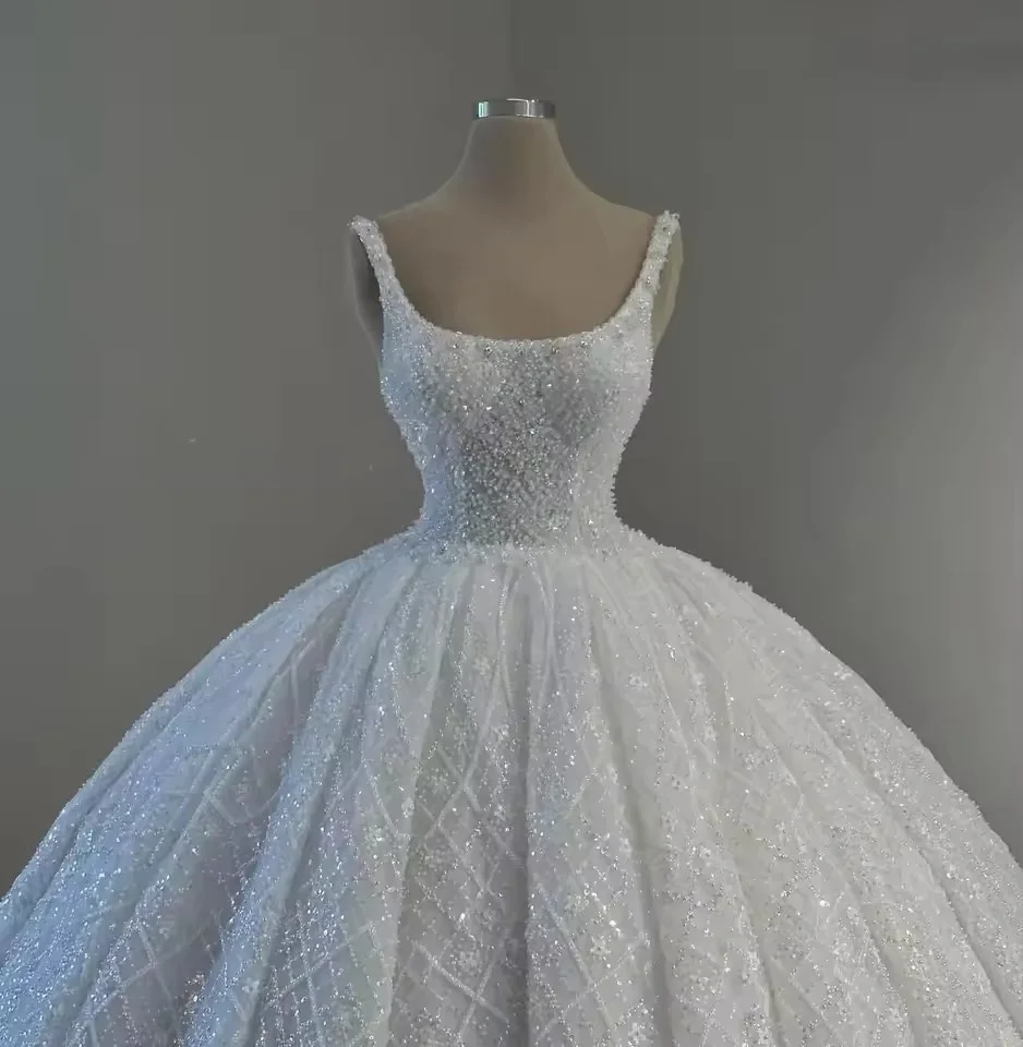 Sparkling Luxury Princess Wedding Dresses Ball Gown Straps Beaded Bridal Gowns Robe De Marie 2027 Dream Wedding Customized