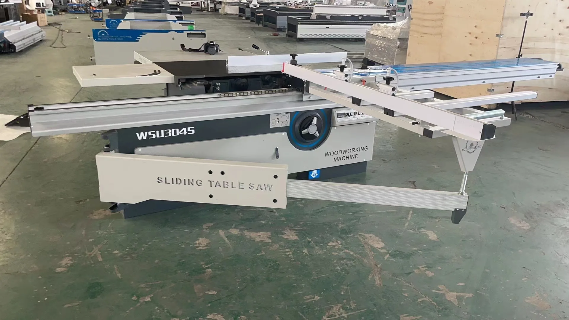 High-End Panel Saw with Servo System Professional Sliding Table Saw Woodworking Machine Tools Wood Cutting CNC Panel Saw