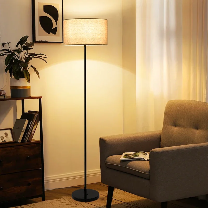 Moderne Simple tissu lampadaire LED salon canapés lampes verticales éclairage chambre chevet Lustre atmosphère luminaires
