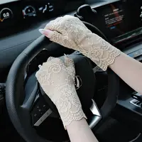 Summer Outdoor Women Thin Half Fingers Mesh Lace Sun Gloves Female Elegant Dance Driving UV-proof Sun Protection for Daily Wear 3