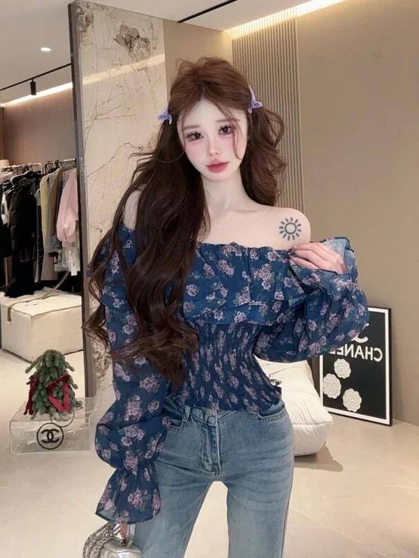 

Романтическая приталенная блузка с цветочным принтом и рукавами-колокол для женщин, модный молодежный топ для ранней весны