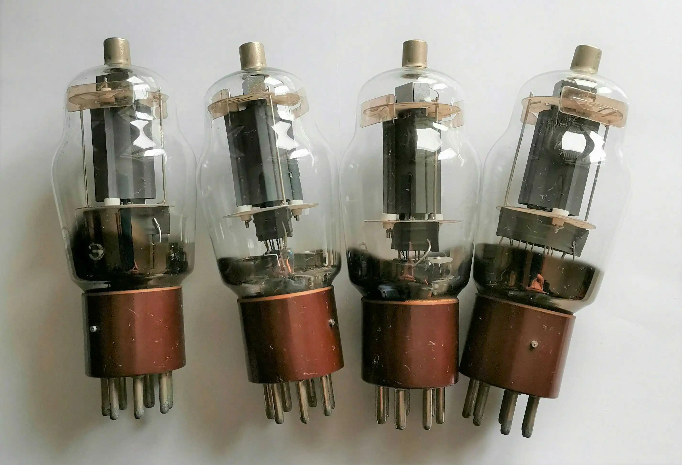 

The new Soviet Union and the United States 1625 electronic tube replace FU-25 FU25 fu25 power amplifier