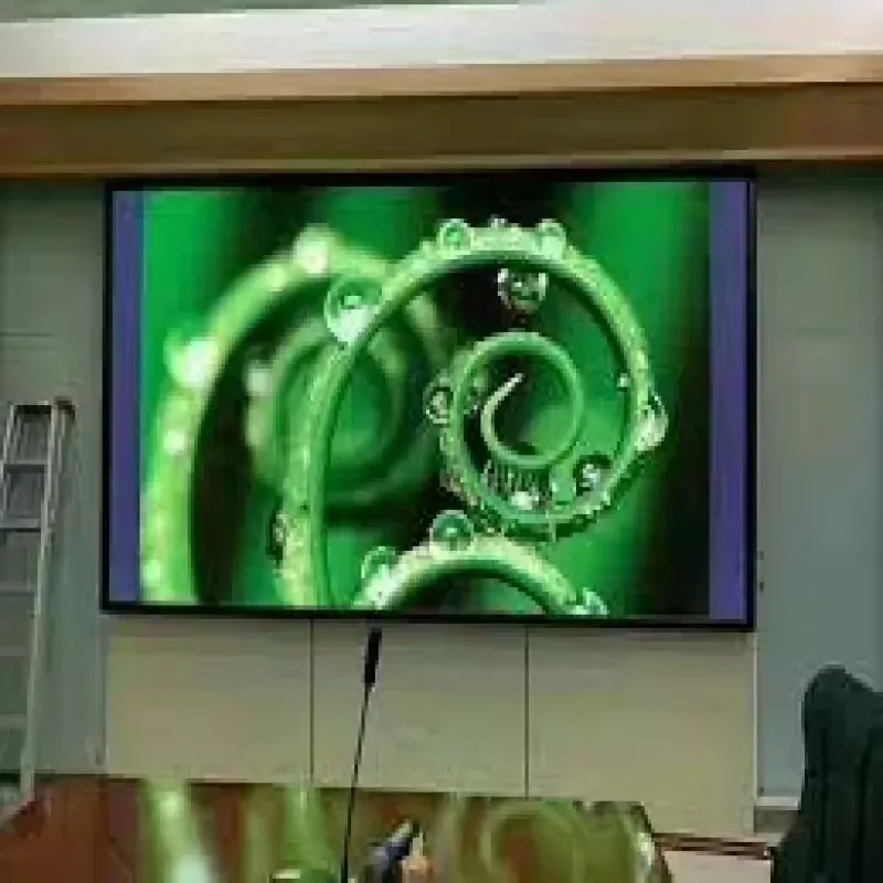 1/32 Scan High Precision LED Display Panel Full Color Splicable Screen For Multi-Panel Commercial Video Wall Combination