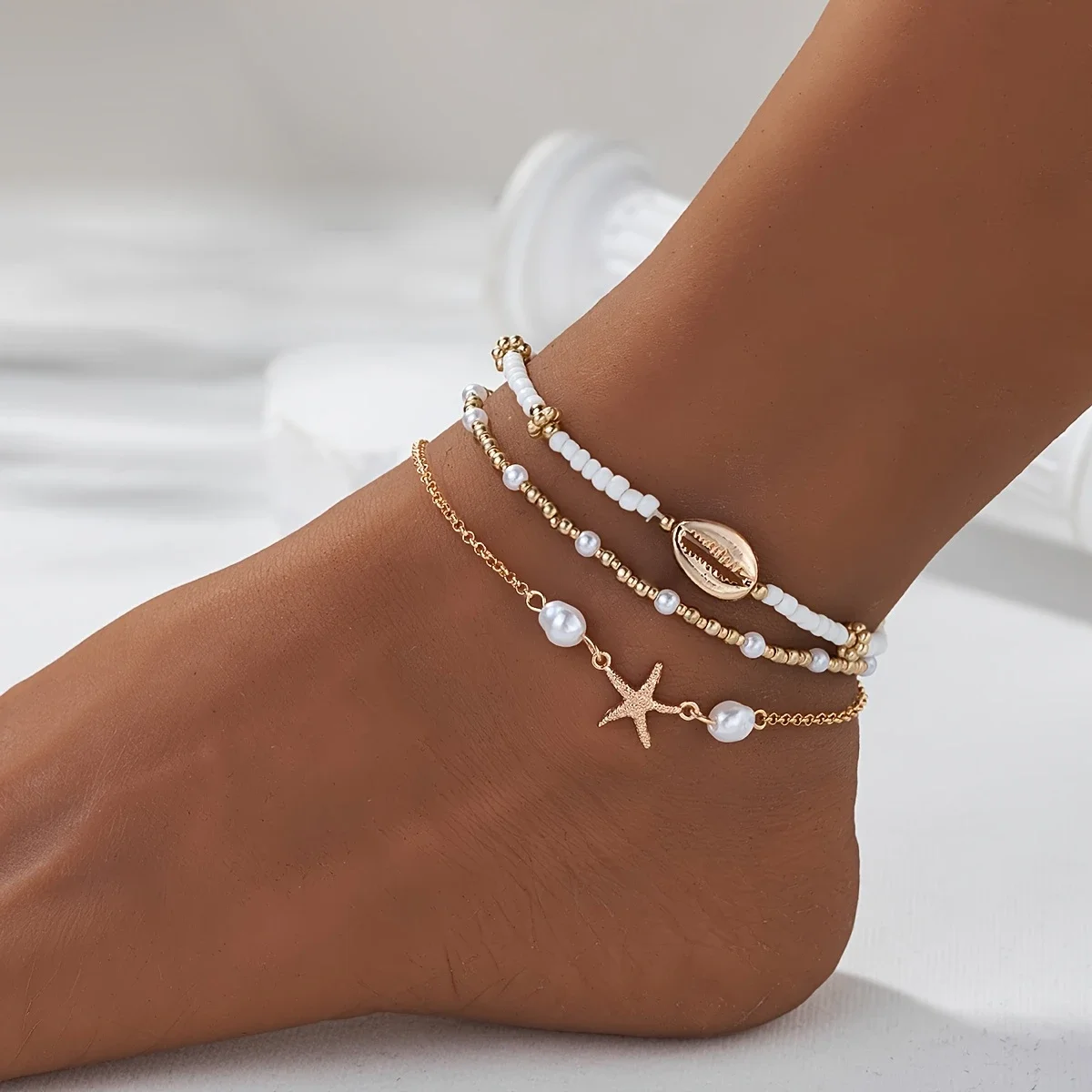 3 Pcs Beach Beaded Anklet Set for Women Vintage Summer Gold Color Starfish Shell Charms Anklet Vacation Daily Wear Jewelry Gifts