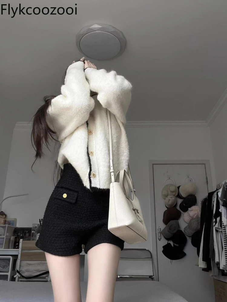 Ensemble Femme 2024 Autumn and Winter New High-grade Sense of Elegant Knitted Cardigan Jacket Slim Top High Waist Shorts