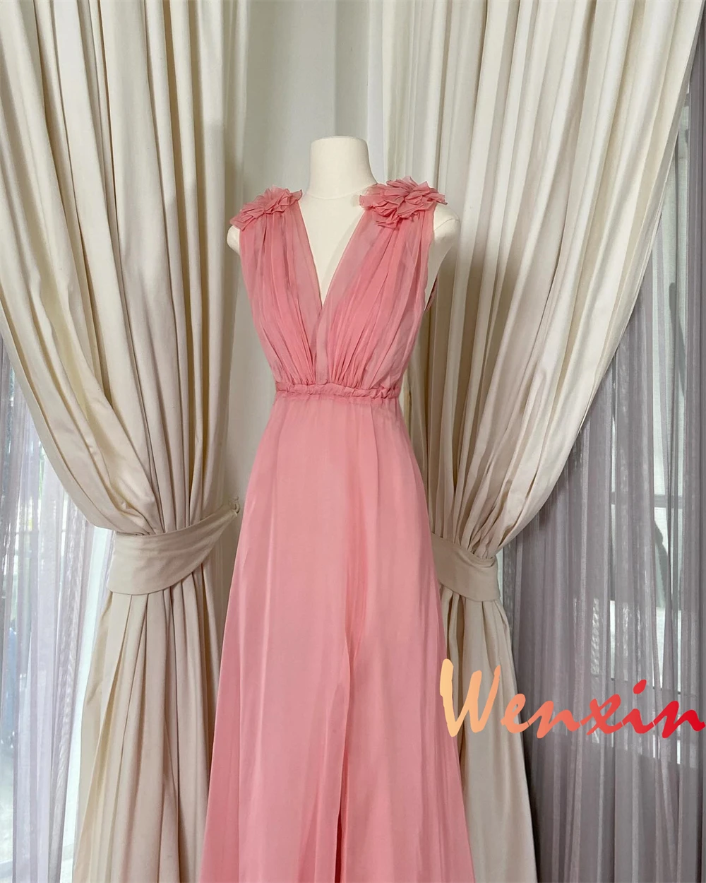 Robe de soirée en mousseline de soie rose, personnalisée, col en v, fleurs, robes de soirée, à la mode, pour occasions spéciales