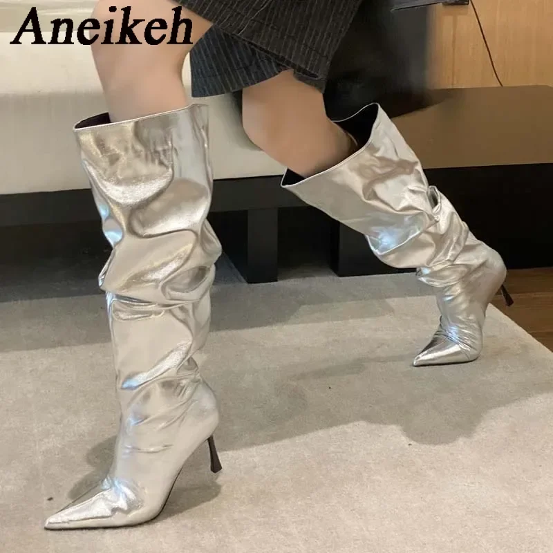 

Aneikeh/2024, новые осенние блестящие ботинки из искусственной кожи, однотонные римские женские туфли с острым носком, женские сапоги до колена на тонком каблуке, черные