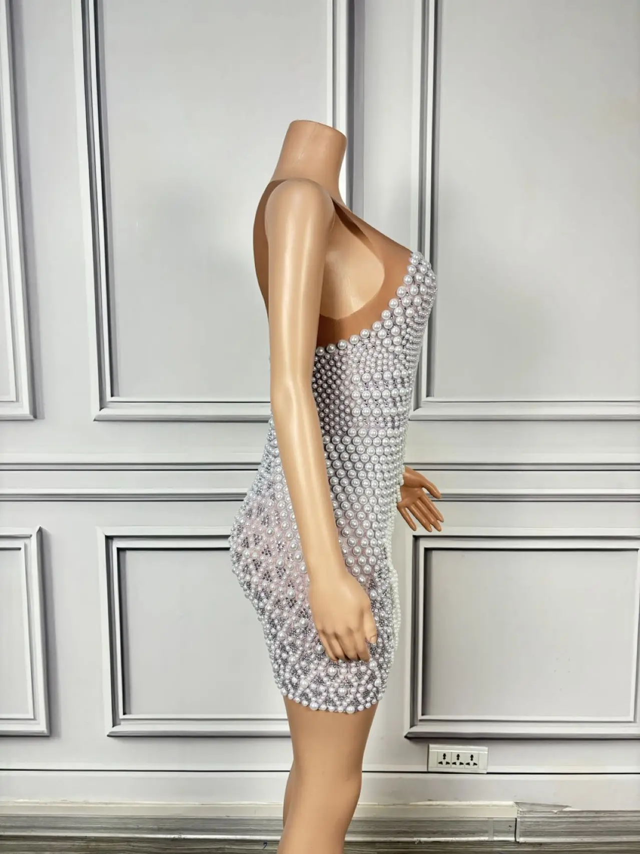 High-end White Pearls Elegant Dress Party Women Sexy Mesh See Through Night Prom Birthday Evening Dress Photo Shoot Wear Yizhu