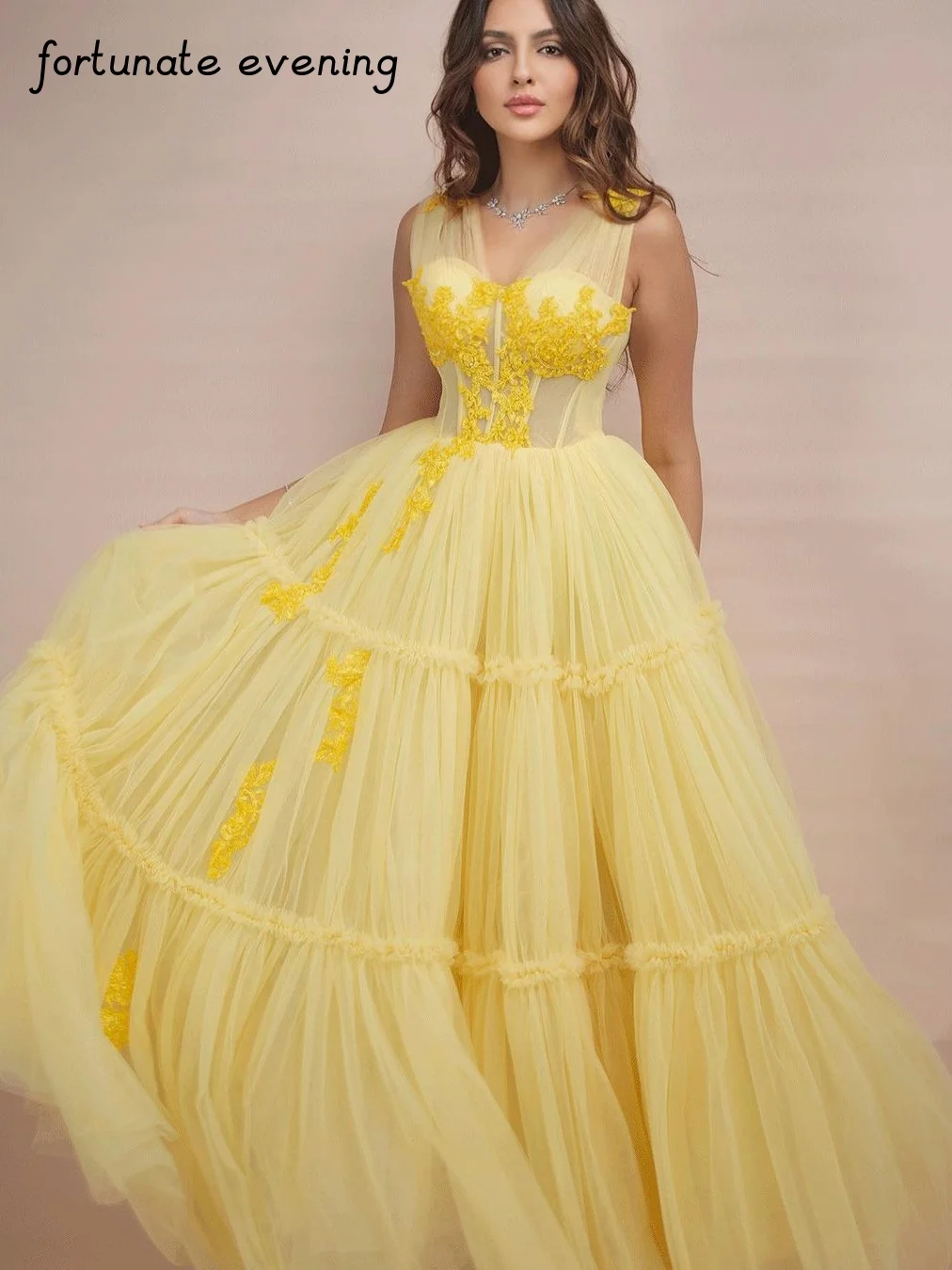 

Fortunate Evening Elegant Vintage Gold Flowers Ruffle A-Line Customized Formal Occasion Prom Dress Evening Party Gowns