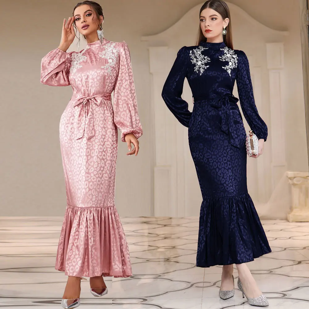 

Женское однотонное платье-Русалка с высоким воротником и длинным рукавом