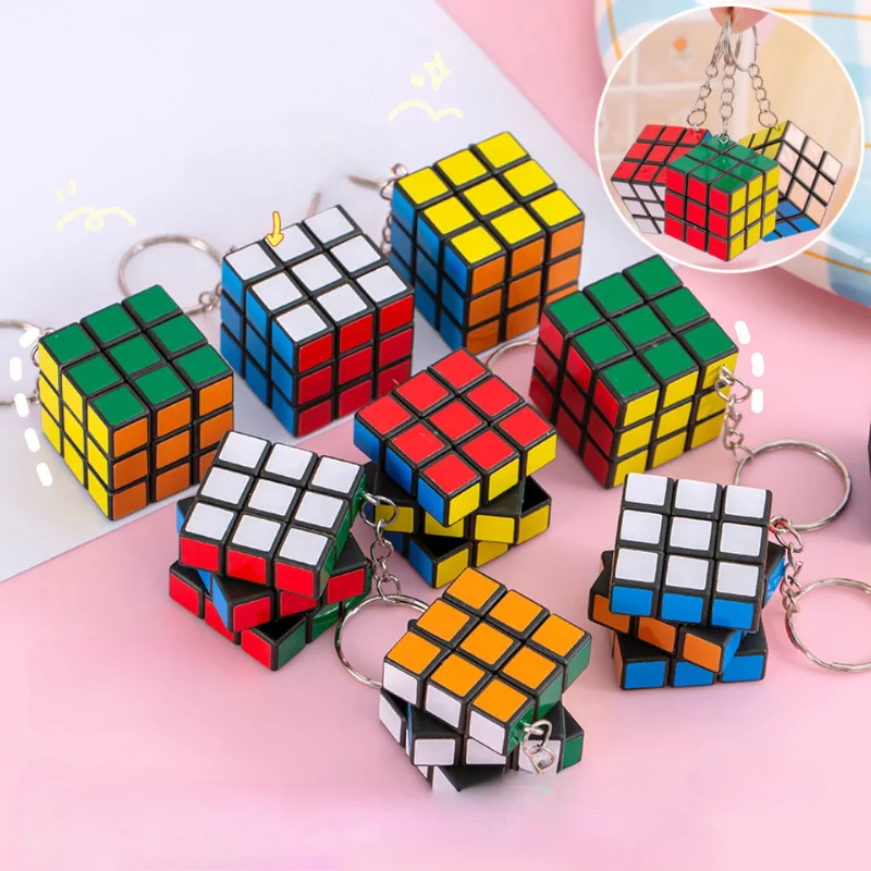 10Pcs Mini Creative Magic Cube Educational Keychain Party Gifts Key Ring Fashion Pendant