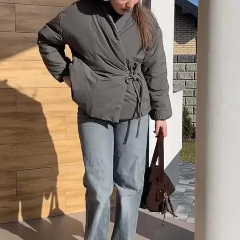 ファッションカジュアルグレーレースアップコート女性用コットンVネック高級ポケット付き厚手ジャケット女性用ストリートオールマッチアウタートップ2025秋
