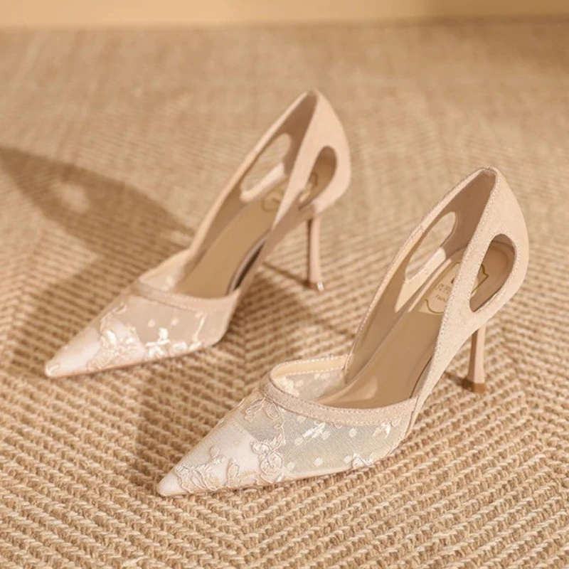 

Сексуальные сетчатые кружевные туфли на высоком каблуке с острым носком, женская модная элегантная офисная черная женская обувь, дизайнерские вечерние модельные туфли, женские туфли-лодочки