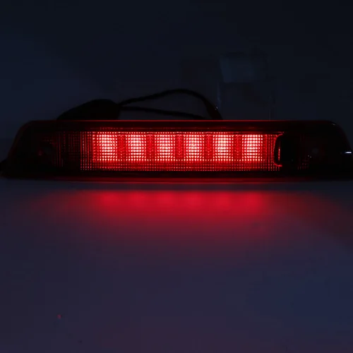Imagen 2 del producto Luz LED de freno trasero de tercera cola de humo roja de montaje alto para Jeep Grand Cherokee 2005 -2010