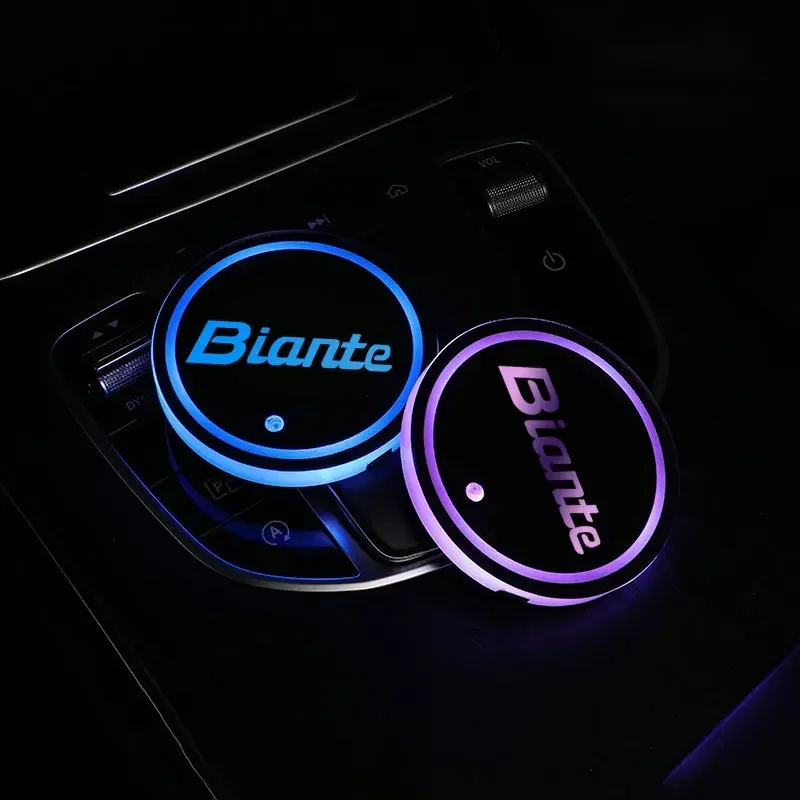 

Светодиодный светящийся автомобильный держатель для чашки с водой для Mazda Biante 7, красочный USB-зарядка, светодиодный атмосферный светильник, автоаксессуары